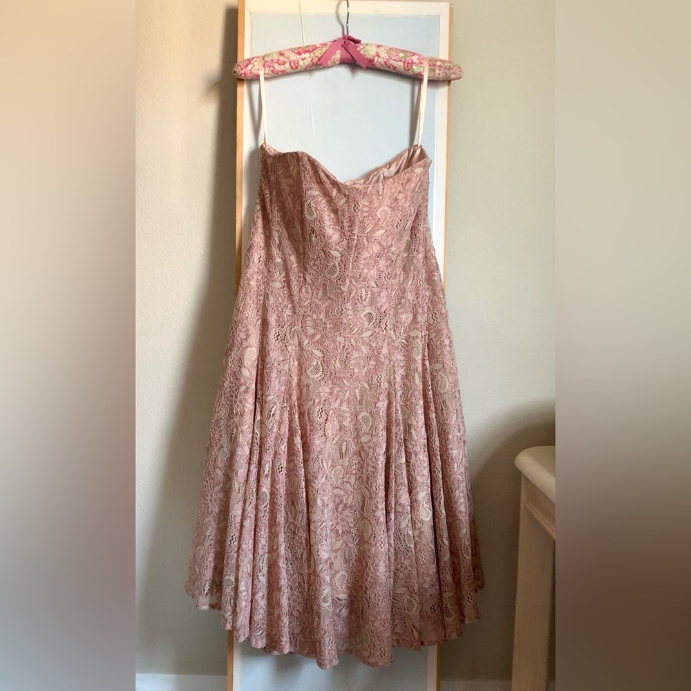 NWT French Connection Women’s Pink Lace Dress SIZE 10
